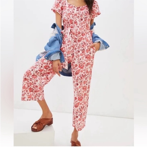 Anthropologie Find Me Now Effie Red Jumpsuit XL - Picture 3 of 15